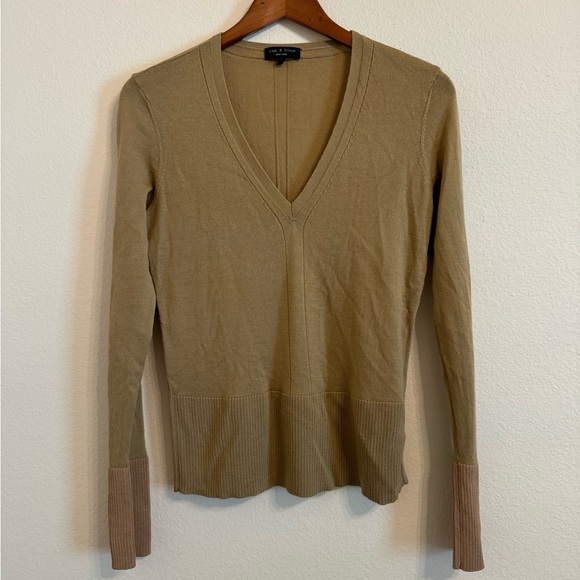 Rag & Bone Jessica Merino Wool V-Neck Sweater - Picture 6 of 14